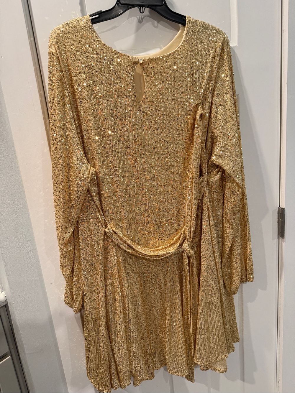 Gibson Latimer Girls Gold Sequin Long-Sleeve Party Dress - Picture 3 of 3